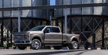 2023 Ford Super Duty F-350 Lariat